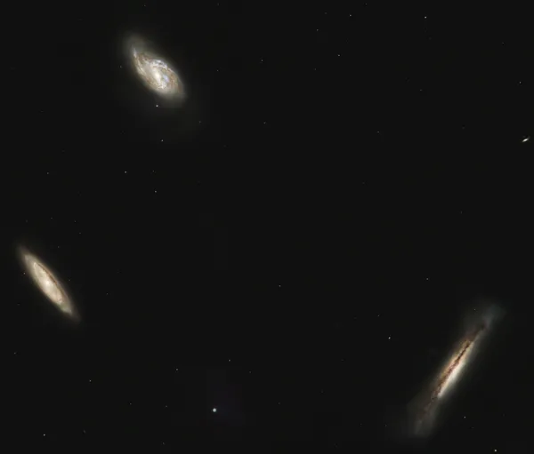 Leo Triplet